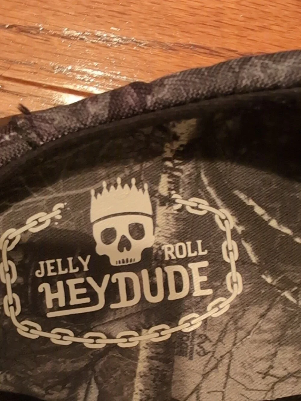 Hey Dude Jelly Roll Wally Comfy Slip-On Loafers Size 11 Black & Gray Tree Camo